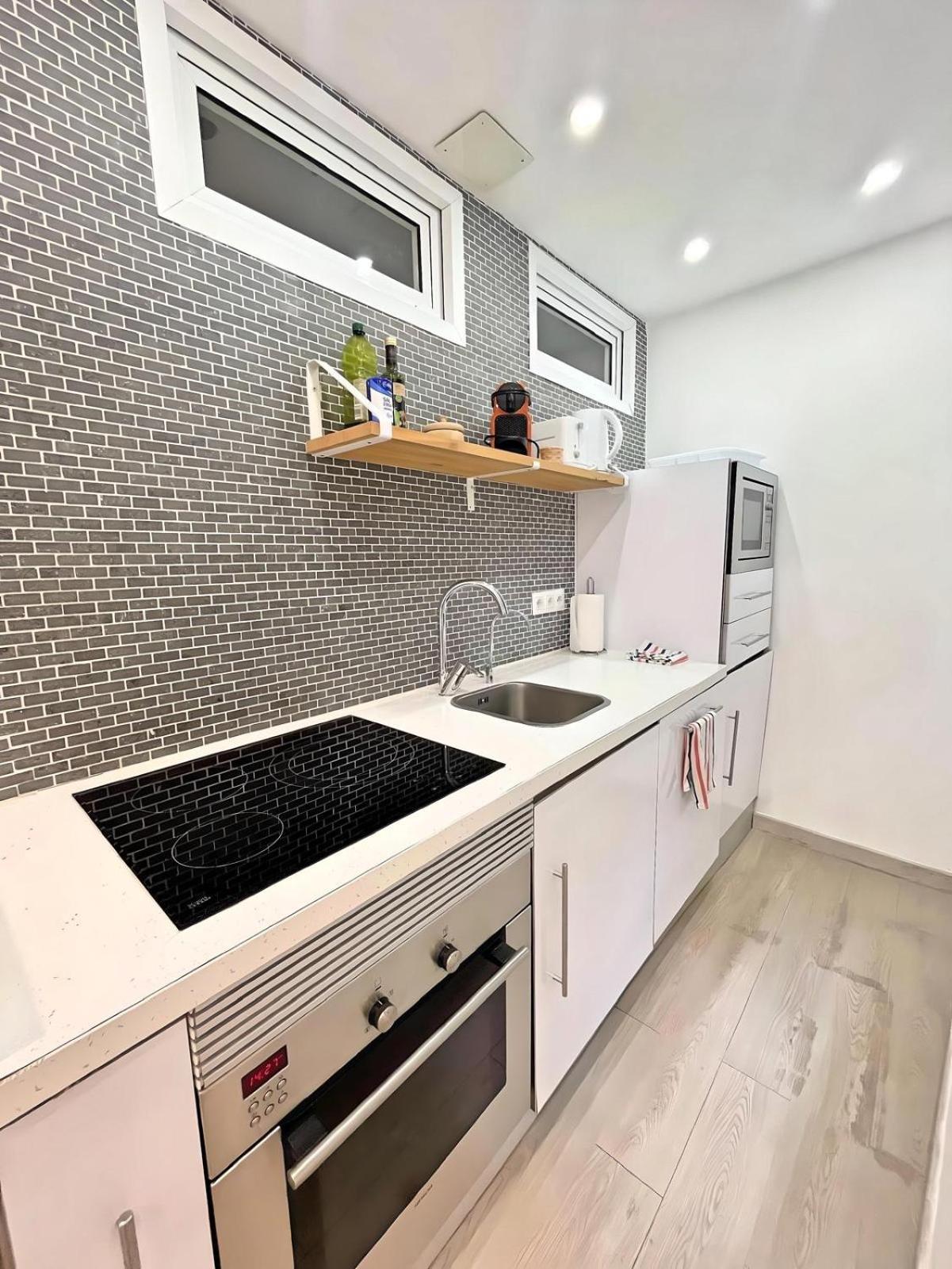 Excellent Location Malaga Centro Historico 2 Bed Flat Apartment Exterior photo