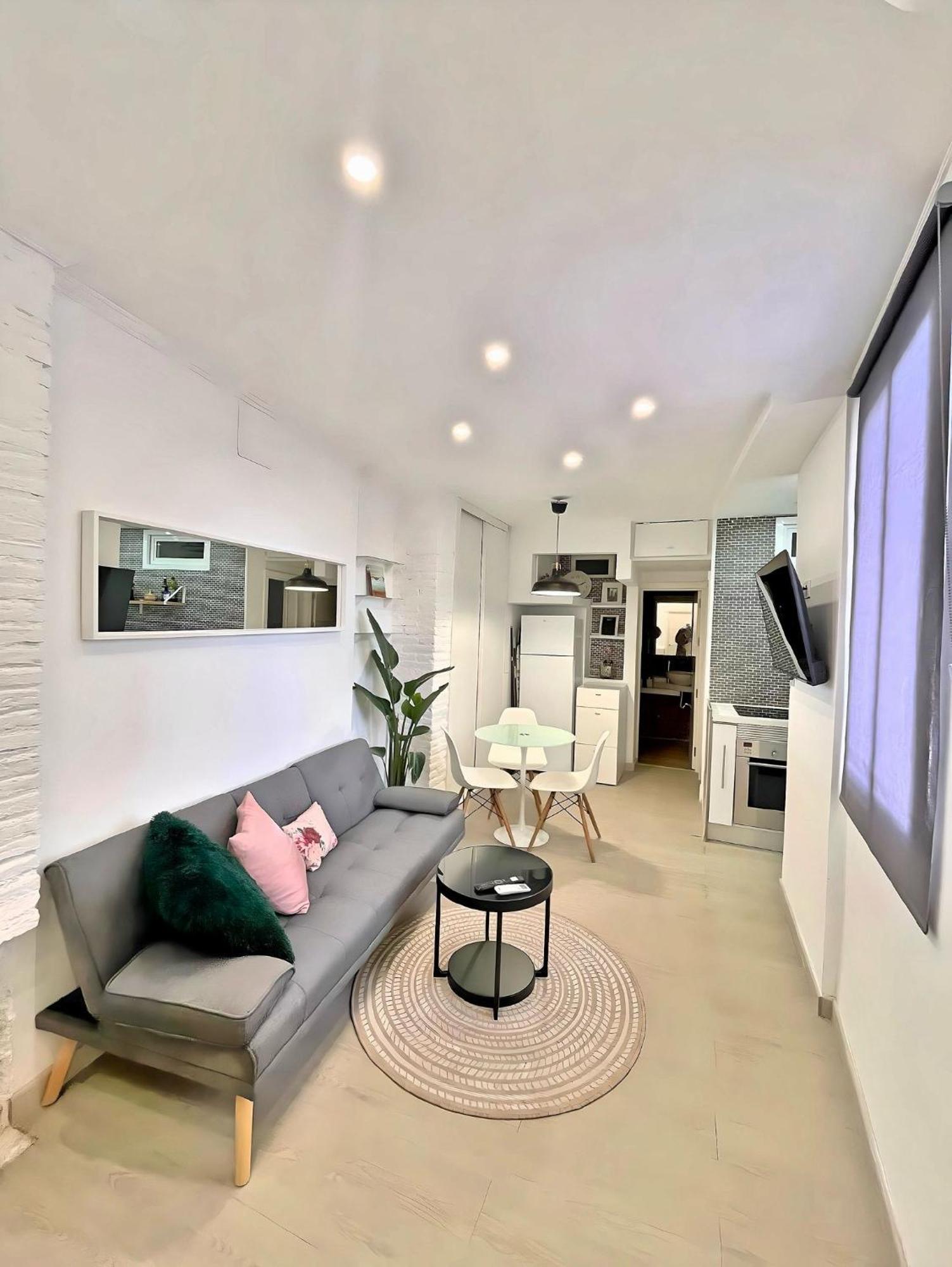 Excellent Location Malaga Centro Historico 2 Bed Flat Apartment Exterior photo
